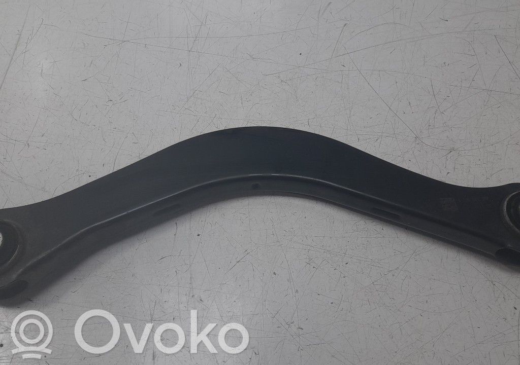 Audi A4 S4 B9 8W Braccio di controllo sospensione posteriore 