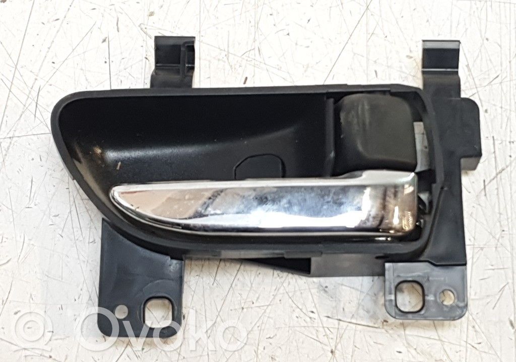 Subaru Outback (BS) Manecilla interna puerta trasera 