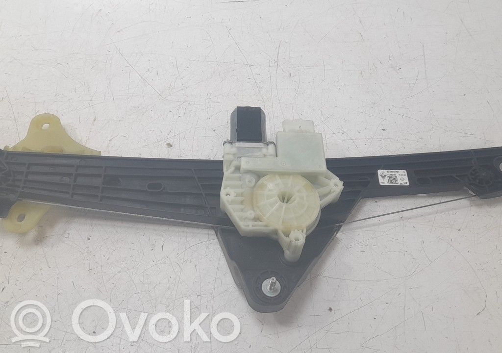 Renault Clio IV Podnośnik szyby drzwi z silniczkiem