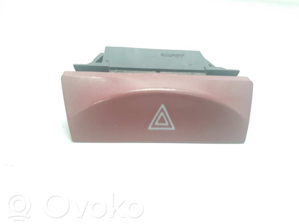 Botón interruptor de luz de peligro   735310712