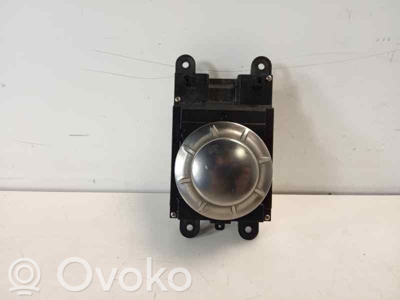BMW 5 E60 E61 Butoane/comutatoare pe volan 