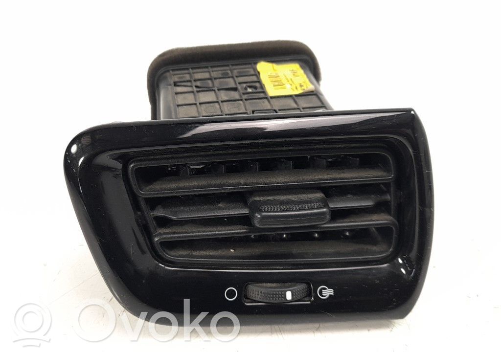 KIA Stonic Wlot / Kanał powietrza intercoolera 