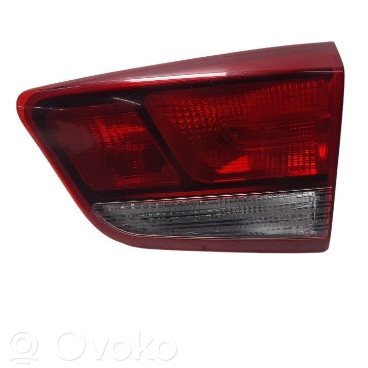 KIA Rio Lampă spate în capacul portbagajului 