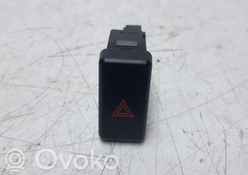 Mazda 3 I Hazard light switch 