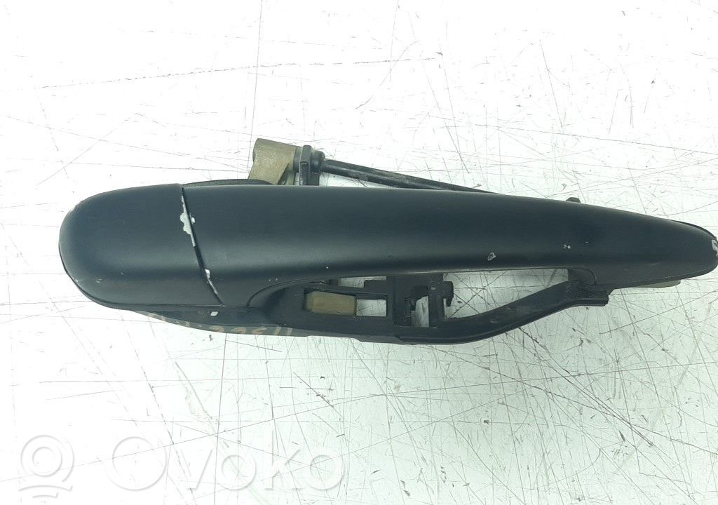 Manecilla externa puerta trasera   51217002272