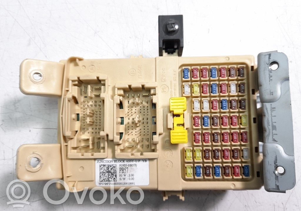 KIA Stonic Unidad de control del BSM 