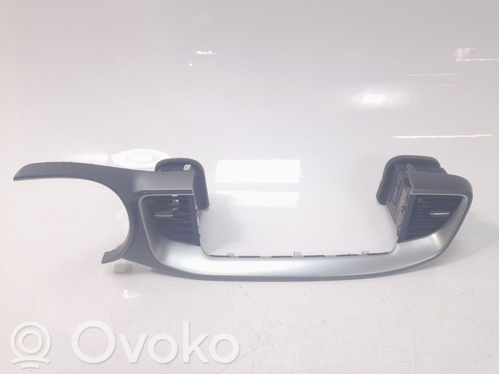 Deflector de caudal de aire   84740J7AA0