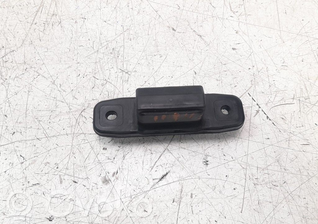 Manecilla externa puerta trasera   KD53624B0A