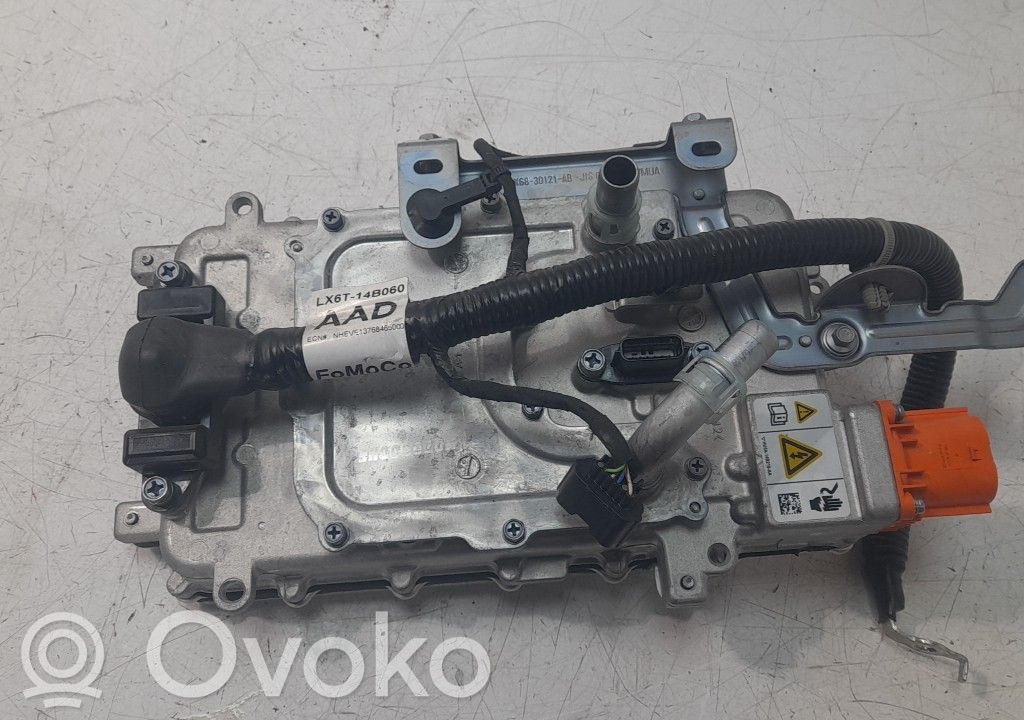Inversor/convertidor de voltaje   LX6T14B060