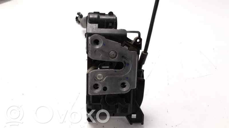 Renault Megane III Front door lock 