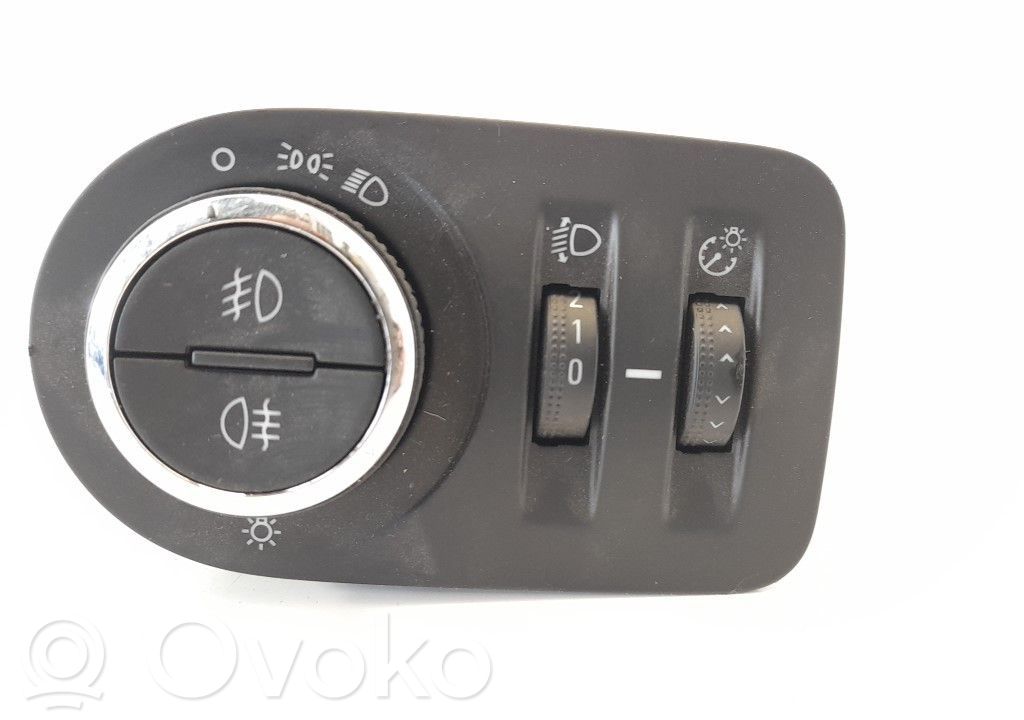 Opel Corsa E Comutator lumini bord 