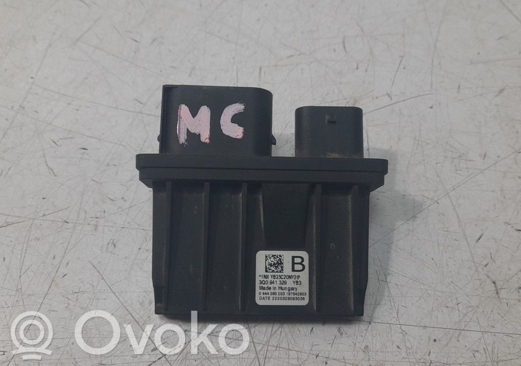 Autres unités de commande / modules   3Q0941329