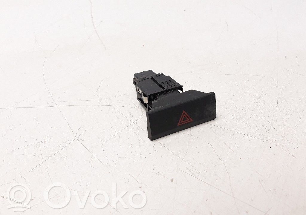 Botón interruptor de luz de peligro   5F0953235B