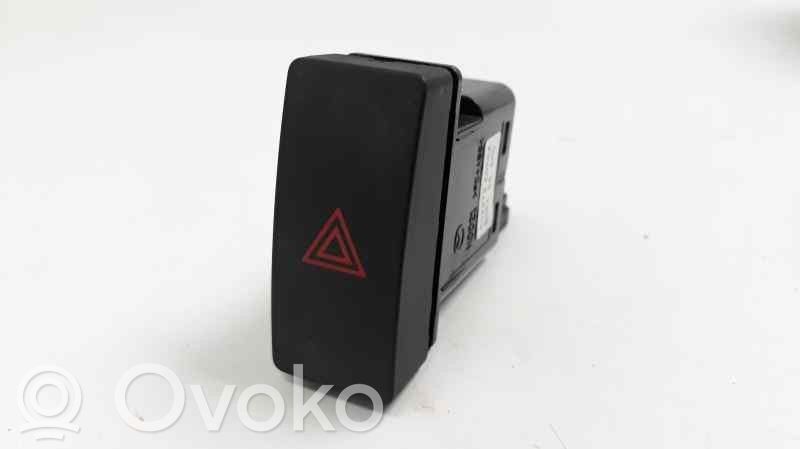 Hazard light switch   BHR1664H0