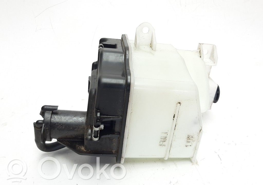 Mazda 3 Vase d'expansion de carburant 