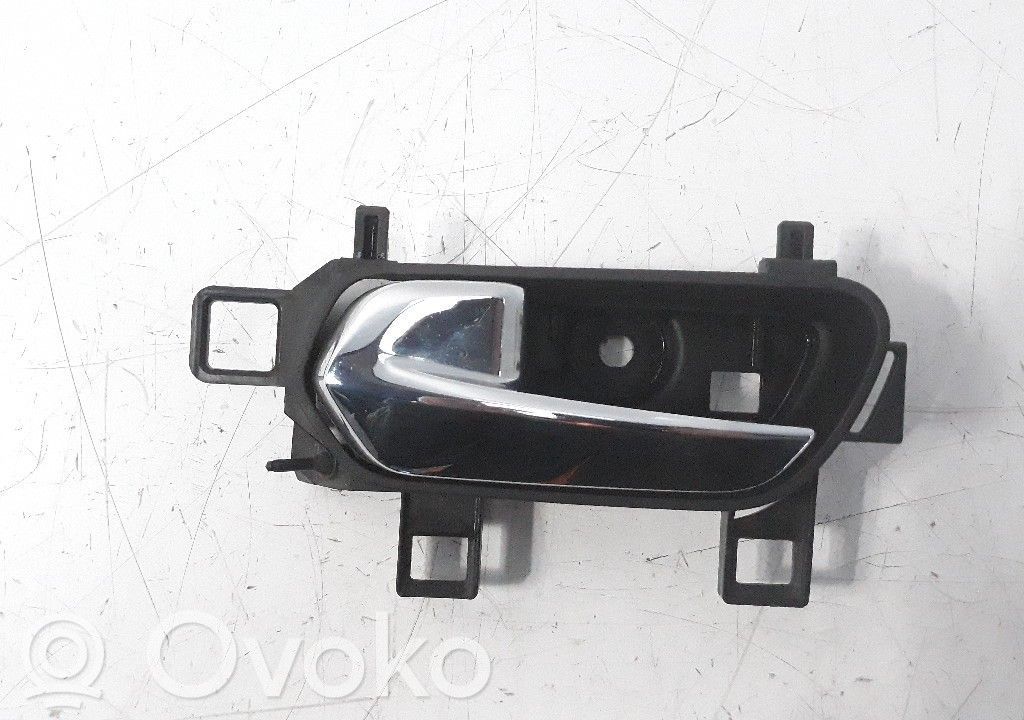 Nissan Micra C+C Klamka wewnętrzna drzwi przednich 