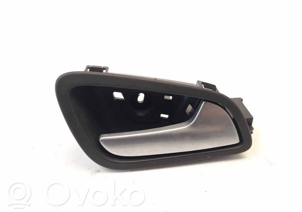 Ford Tourneo Manecilla interna puerta delantera 
