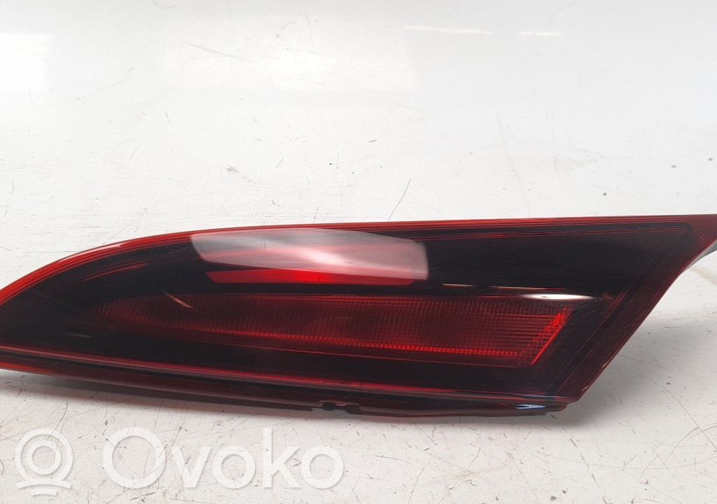 Opel Insignia A Takaluukun takavalot 