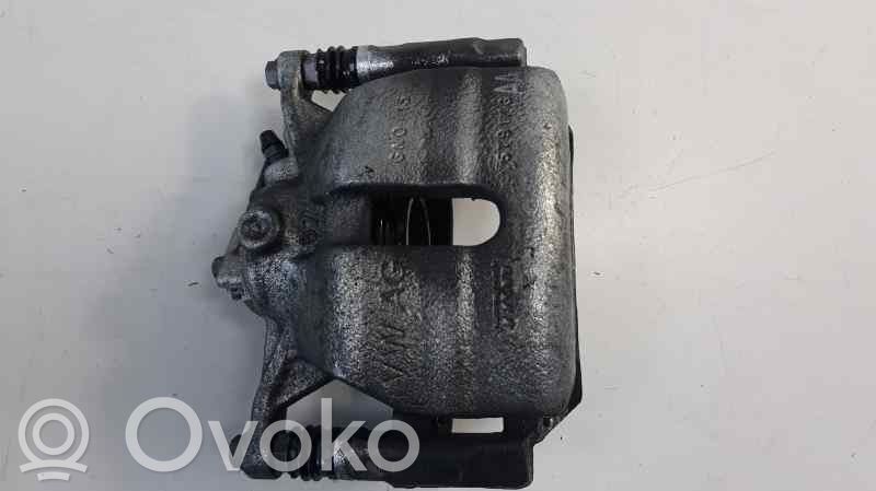 Etujarrusatula   8V0615123