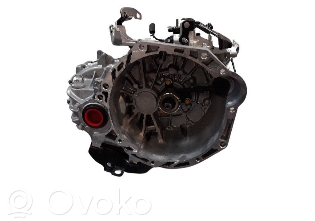 KIA Stonic Cutie viteze manuală cu 5 trepte 