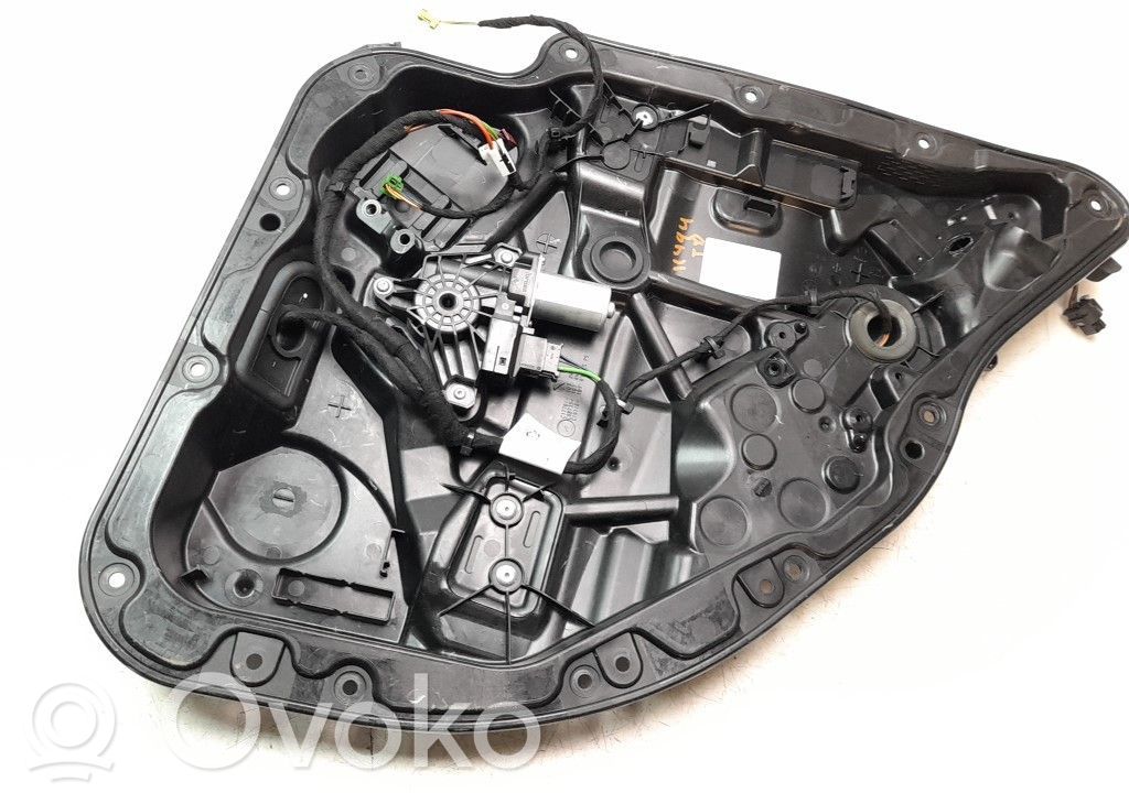 Mercedes-Benz C W205 Alzacristalli della portiera posteriore con motorino