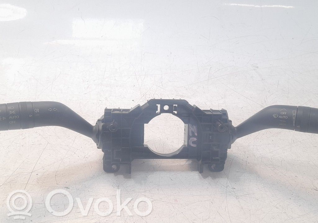 Boutons / interrupteurs volant   BDMC66122A