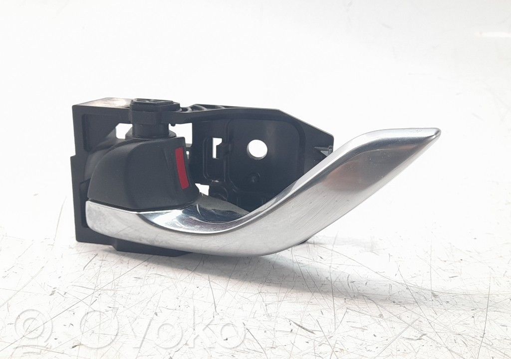 Manecilla interna puerta delantera   D10E59330A