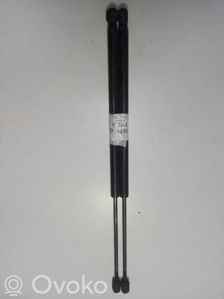 Smart ForFour I Tailgate/trunk strut/damper 