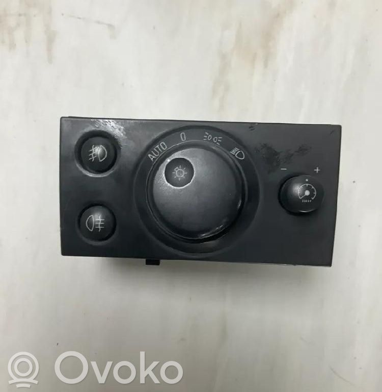 Opel Vectra C Light switch 