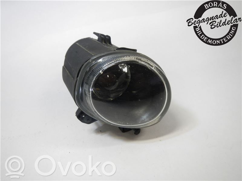 Luz de niebla delantera   63178409026