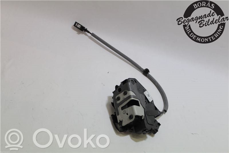 Ford Focus Front door lock 