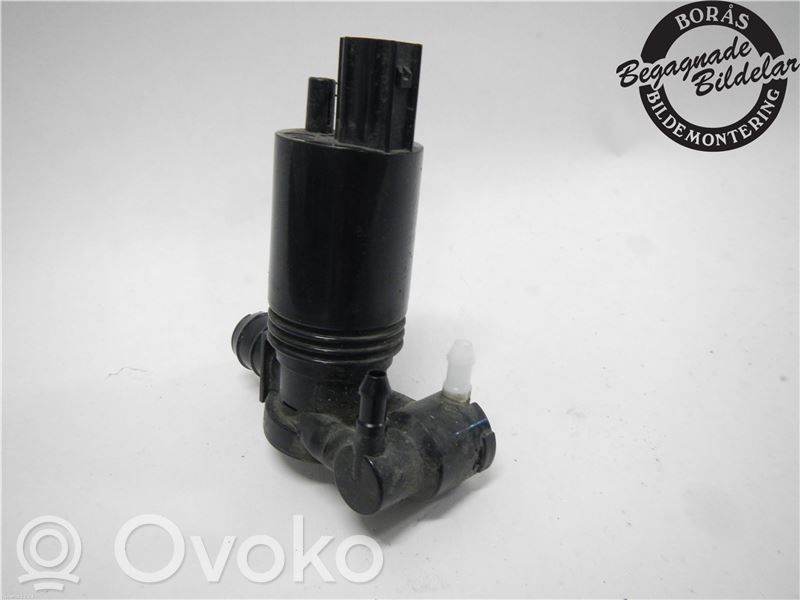 Ford Fiesta Windscreen/windshield washer pump 