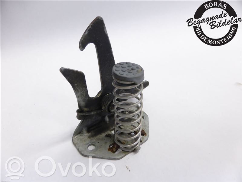Volvo S60 Engine bonnet/hood lock/latch loop/hook 