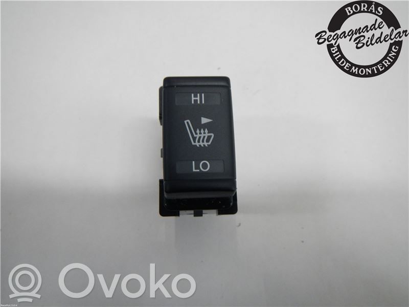 Nissan Note (E12) Interruptor de calefacción del asiento 