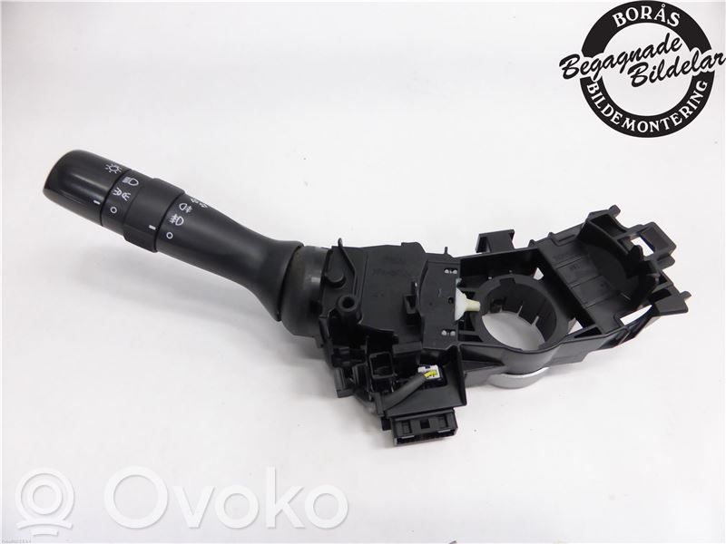 Toyota Auris 150 Palanca de intermitentes 