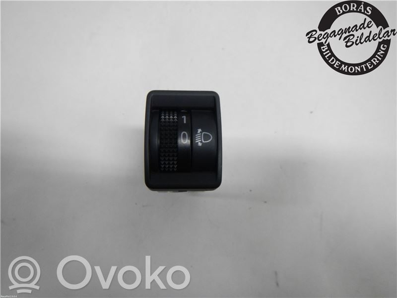 Nissan Note (E12) Panel lighting control switch 