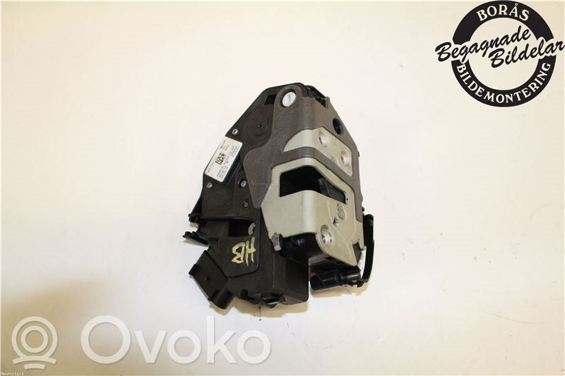 Ford Focus Aizmugurē slēdzene 