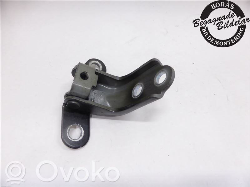 KIA Sportage Front door upper hinge 