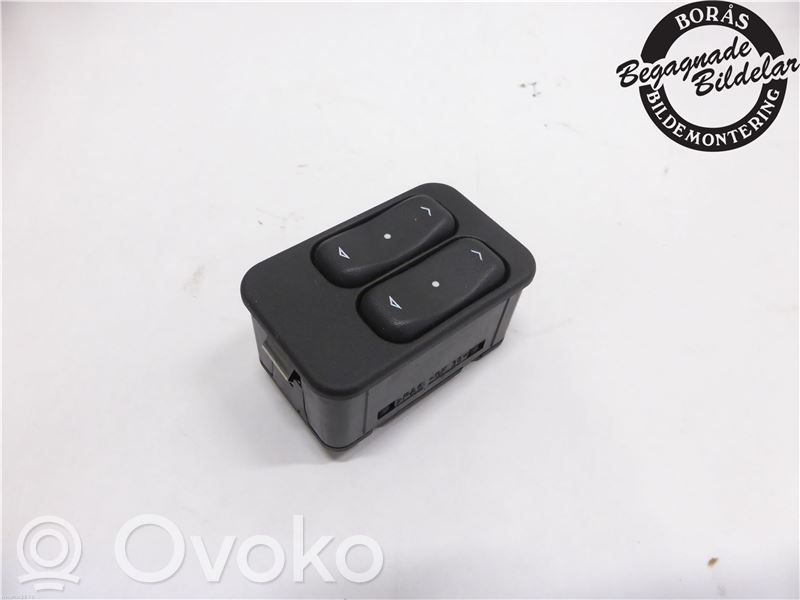 Electric window control switch   13363202