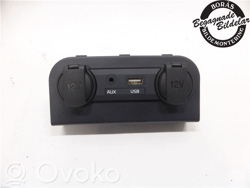 KIA Rio Otros repuestos del interior 