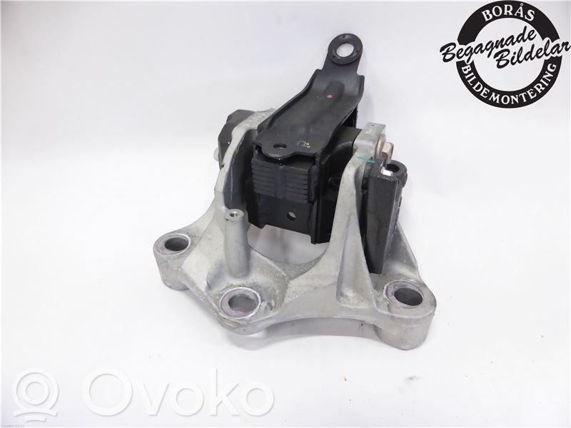Gearbox mount   DA6T3908Y