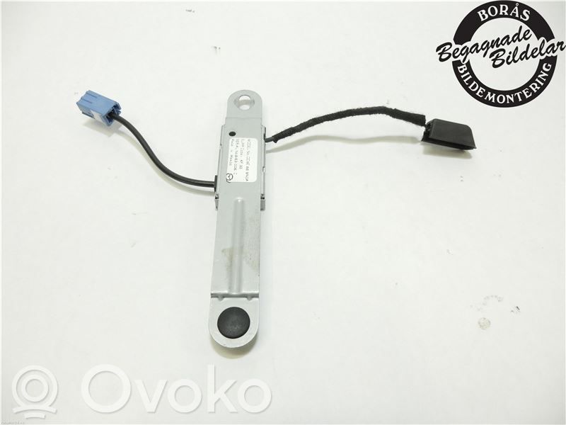 Mazda 2 Antenos stiprintuvas 