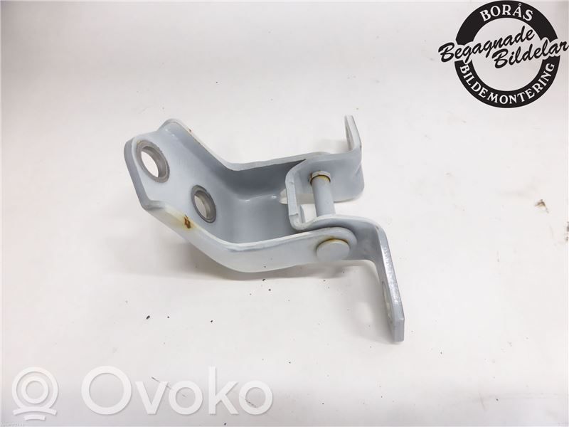 Front door upper hinge   D46159210A