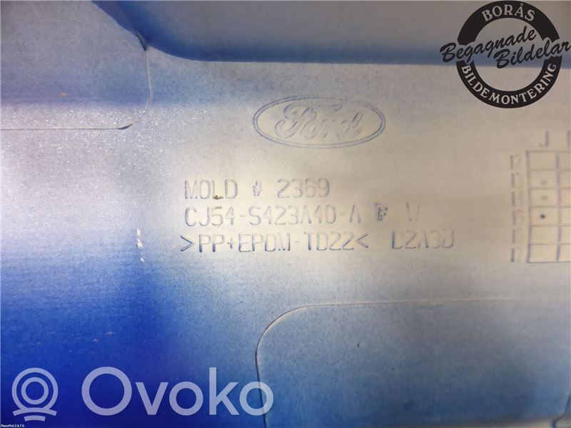 Ford Kuga II Poszycie / Tapicerka tylnej klapy bagażnika 