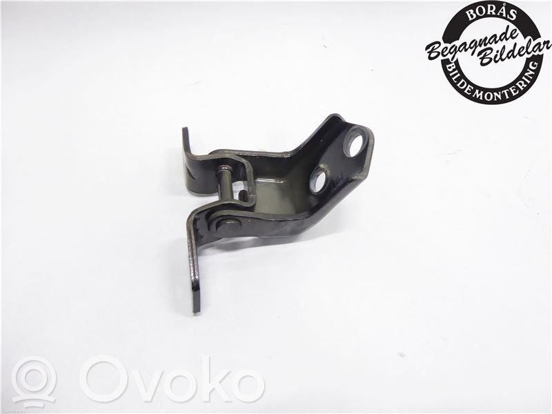 Mazda 2 Front door lower hinge 