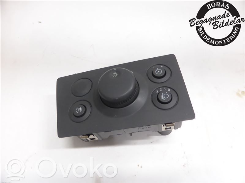 Opel Zafira B Light switch 