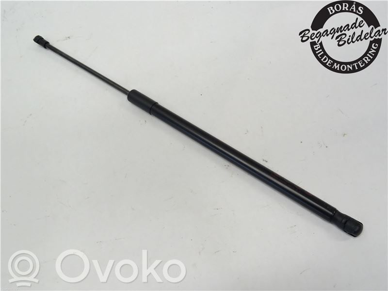 Mazda 2 Tailgate strut 