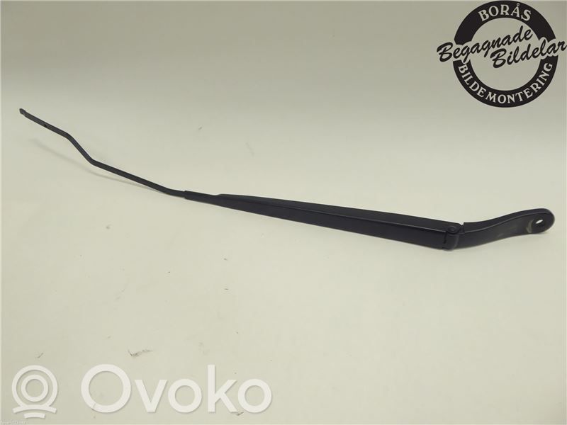Citroen C3 Front wiper blade arm 