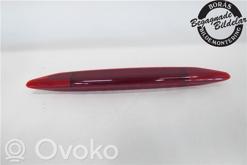 Subaru Outback Third/center stoplight 