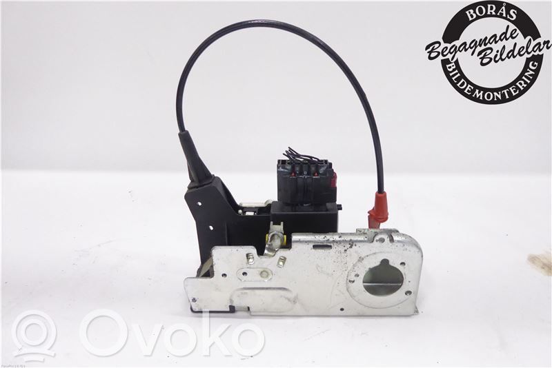 Priekšpusē slēdzene   4967767,YC1AV21812CT